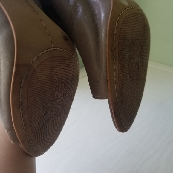 Vince Camuto peep toe leather heels size 9 - Picture 5 of 6